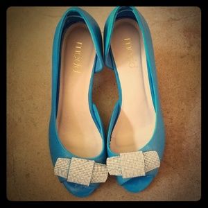 Blue Leather 1.5 inch pumps